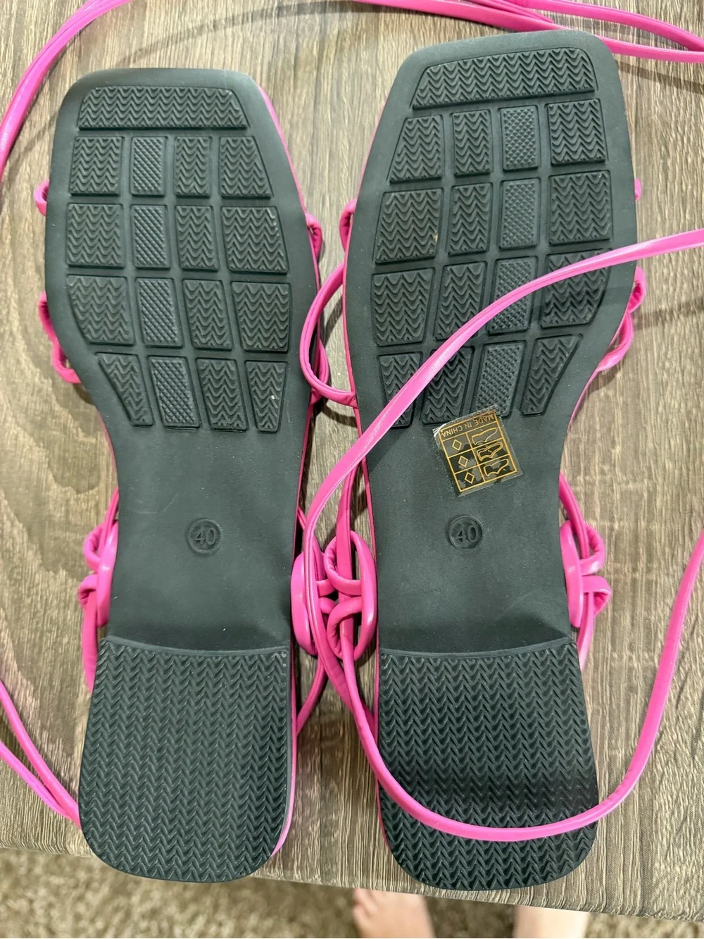 GORGLITTER Strappy Lace-Up thong gladiator Flat Sandals - Hot Pink Size 9